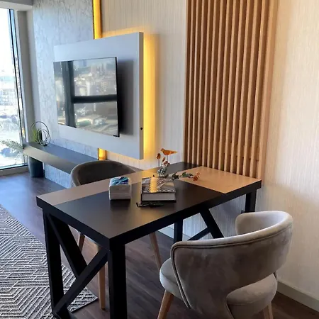 Royale Rezidans Apartment *