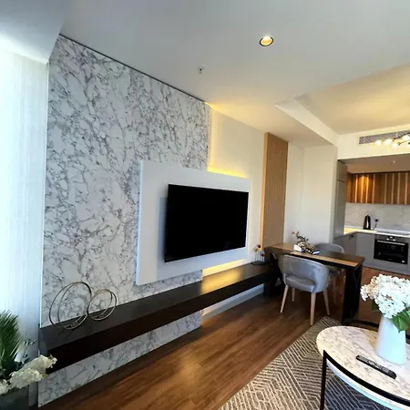 Royale Rezidans Apartment